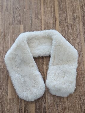 Faux Fur Scarf Collar HALARA in Cream